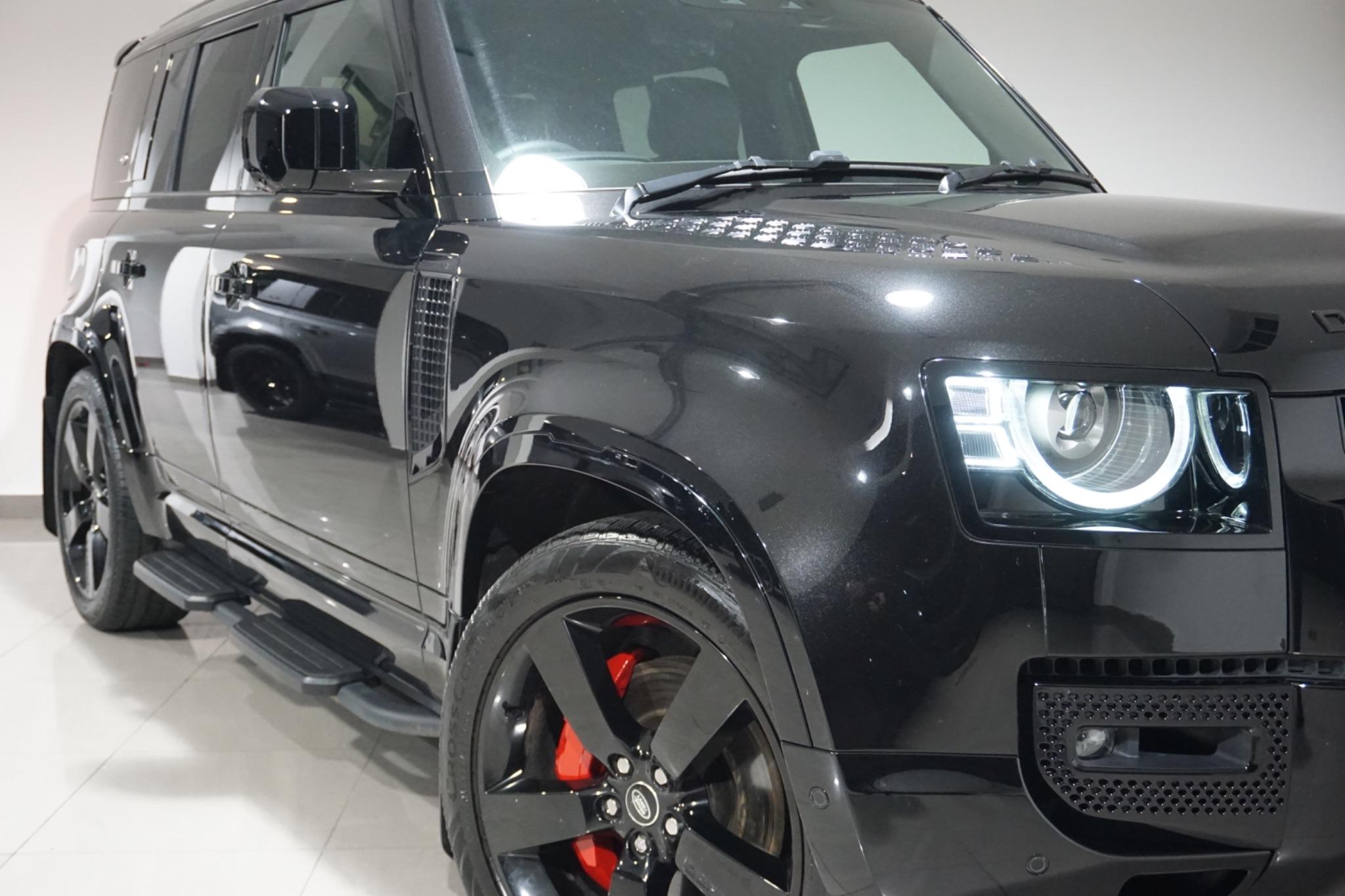 Land Rover Defender 110 2.0 P400e 15.4kWh X-Dynamic HSE Auto 4WD Euro 6 (s/s) 5dr